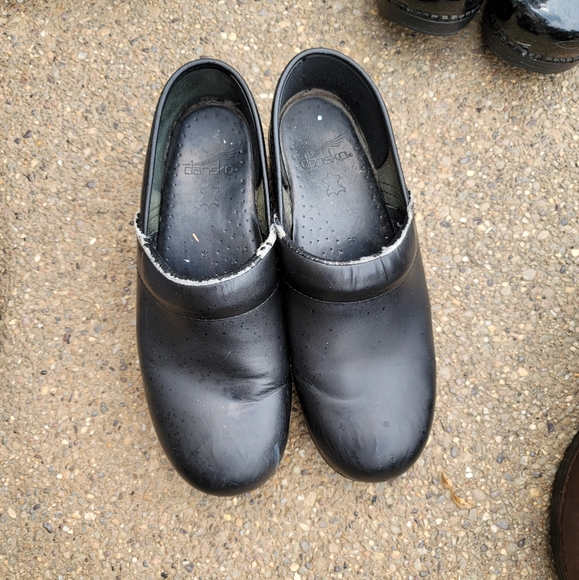 Work Clogs - Picture 4 of 12